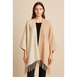 NWOT Soia & Kyo Neutral Colorblock Fringe Wrap Shawl – One Size PonchoStyle Cozy